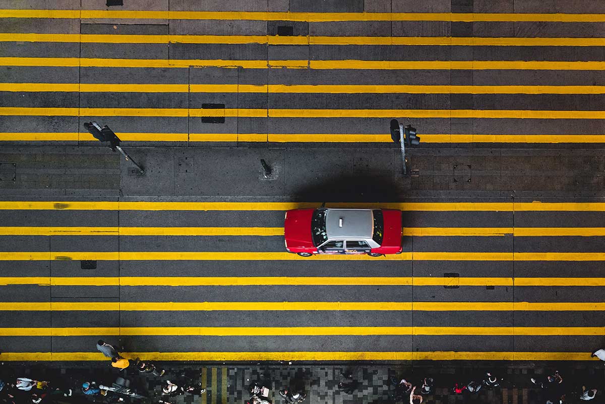 taxi street the city hong kong yellow lines
