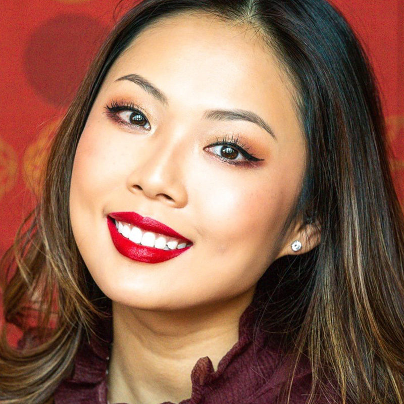 Date night makeup: The perfect red lip