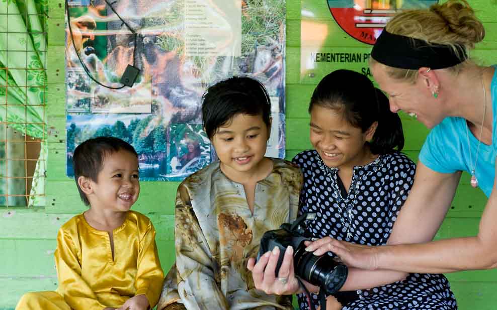 Lindsay with children